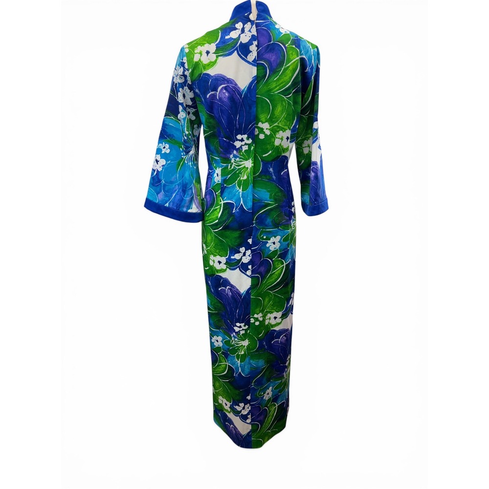 Top - Picture 9 of 11